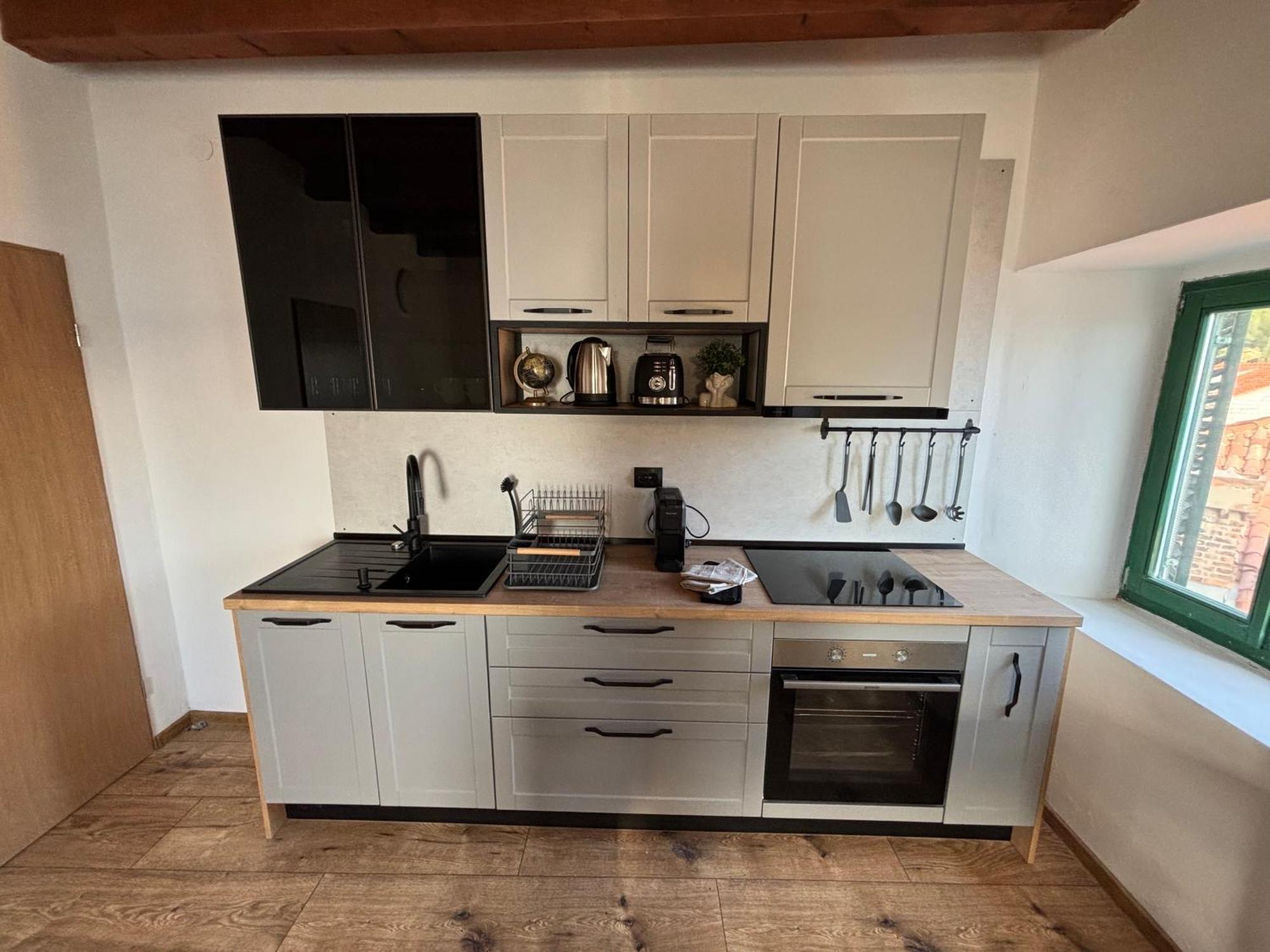 Apartament Soti